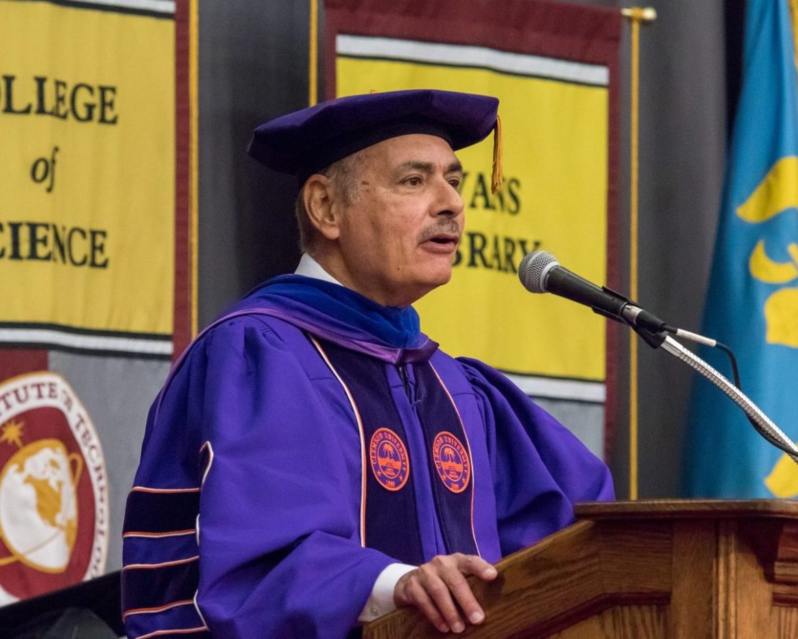 Ashok Pandit Retires After 42 Years at Florida Tech