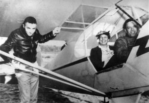 Eleanor Roosevelt in a J-3 Piper Cub