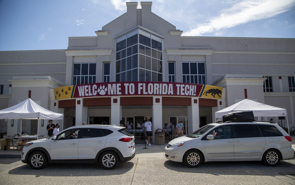Student and parents remained in their cars during the innovative check-in process at Florida Tech in early August.