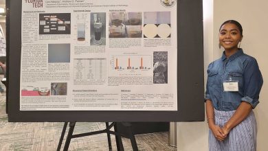 Photo of Student Takes First Place at Plant Biology Conference