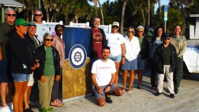 Photo of Florida Tech, PKP Chapter Participate in Carr Refuge Cleanup
