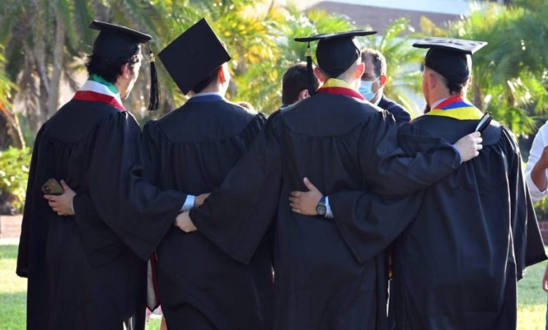 Photo of Spring ’21 Grads Get Jobs Before Diplomas
