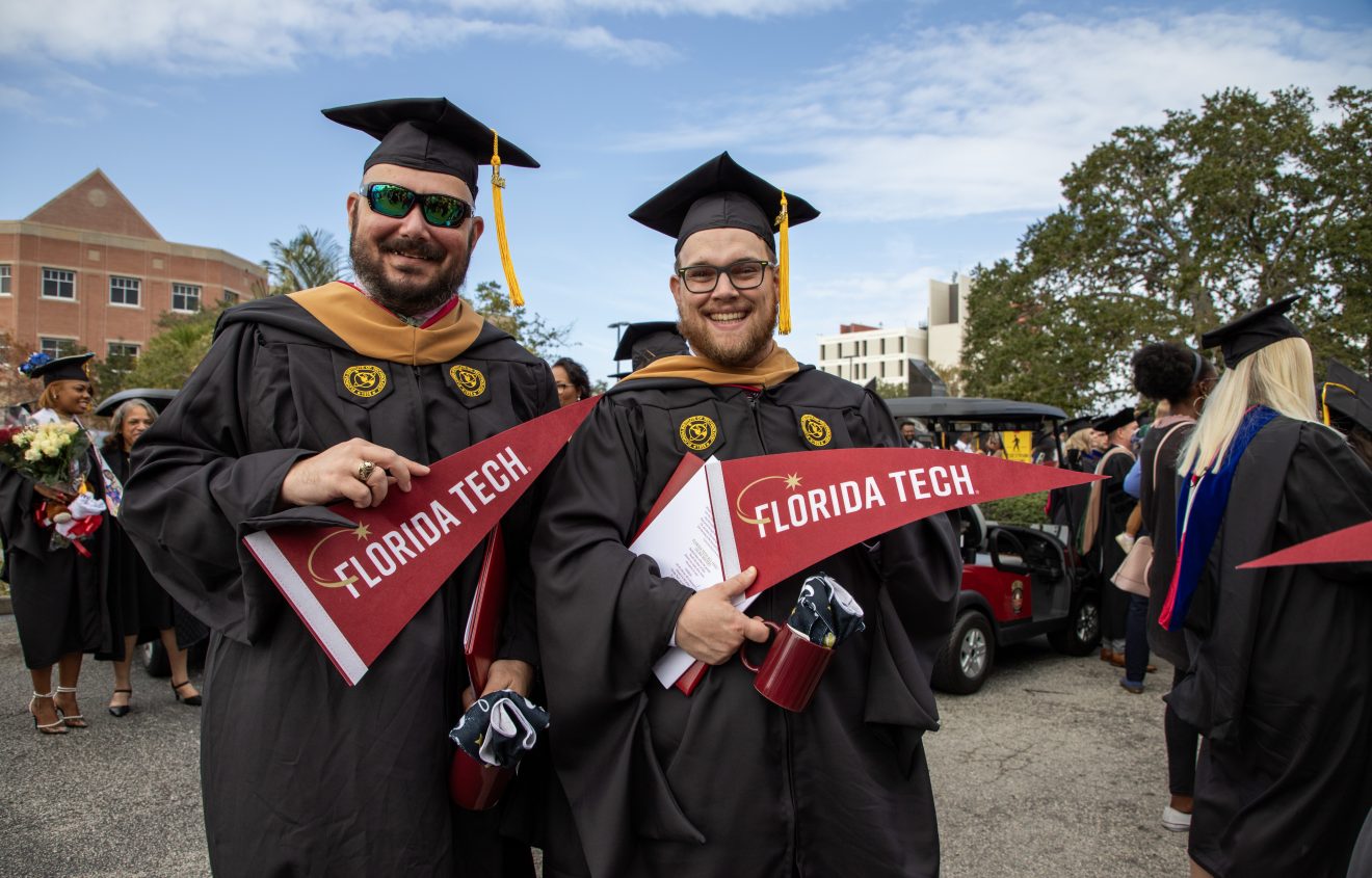 Florida Tech Launches New Grads Into Exciting Future at Fall Commencement Ceremonies